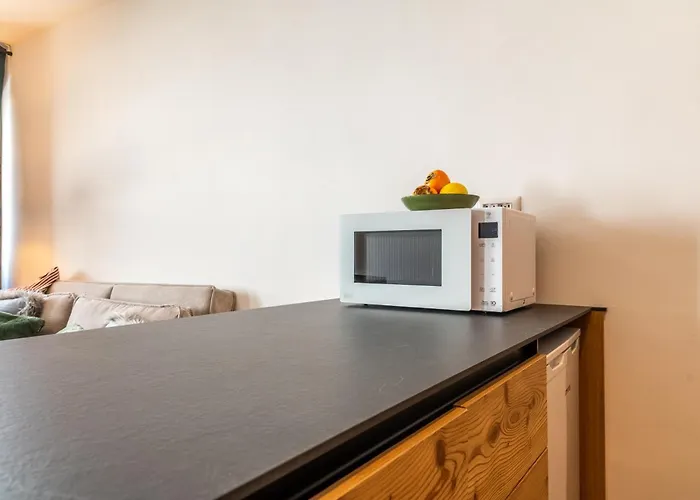 Hellochalet Trackside House - Ski-in Ski-out On The Cretaz Slopes 아파트 브루일서비니아