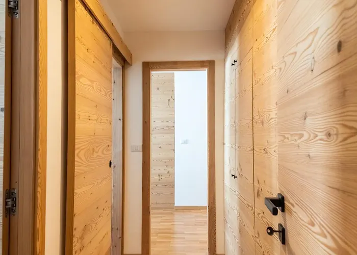 Hellochalet Trackside House - Ski-in Ski-out On The Cretaz Slopes 아파트 브루일서비니아