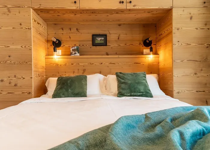 Hellochalet Trackside House - Ski-in Ski-out On The Cretaz Slopes 브루일서비니아