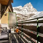 Hellochalet Trackside House - Ski-in Ski-out On The Cretaz Slopes דירה *