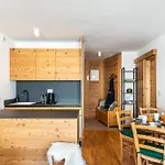 شقة Hellochalet Trackside House - Ski-in Ski-out On The Cretaz Slopes *