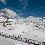 شقة Hellochalet Trackside House - Ski-in Ski-out On The Cretaz Slopes