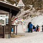 Hellochalet Trackside House - Ski-in Ski-out On The Cretaz Slopes * بيريوِل تْشيرفينيا