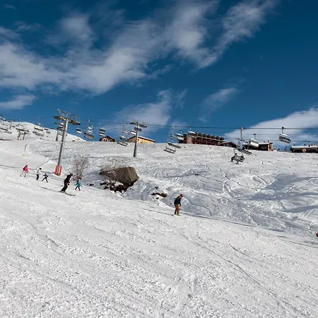 Hellochalet Trackside House - Ski-in Ski-out On The Cretaz Slopes بيريوِل تْشيرفينيا