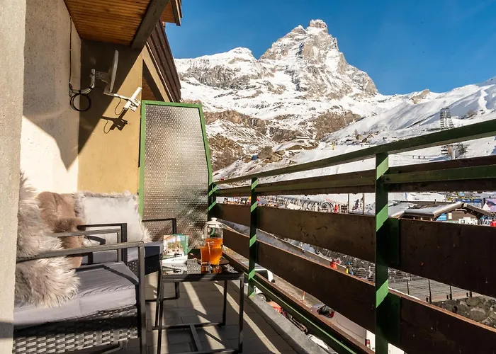Hellochalet Trackside House - Ski-in Ski-out On The Cretaz Slopes Appartement *