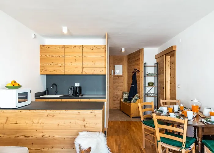 Appartement Hellochalet Trackside House - Ski-in Ski-out On The Cretaz Slopes *