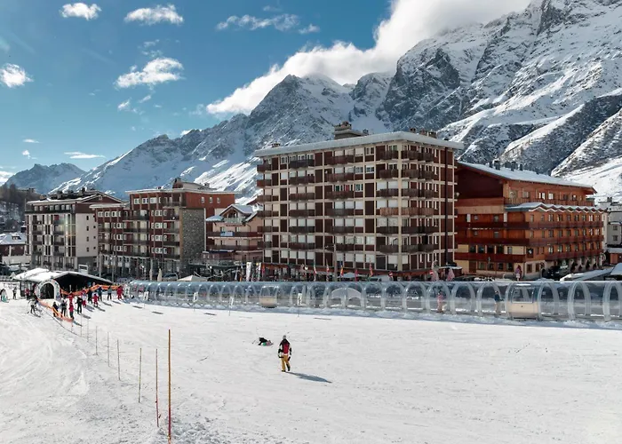 Appartement Hellochalet Trackside House - Ski-in Ski-out On The Cretaz Slopes Breuil-Cervinia